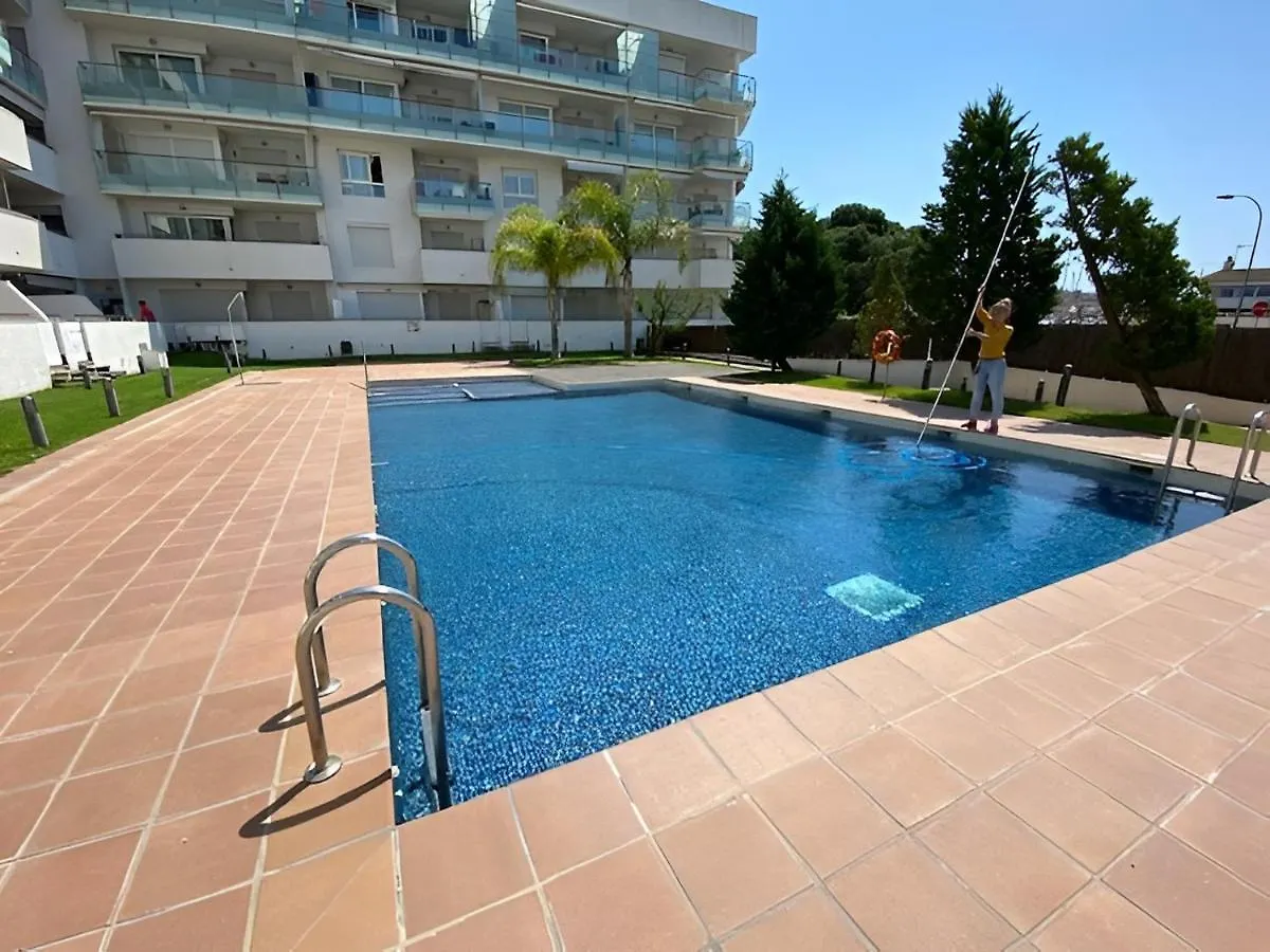 Superbe Appartement Renove, Residence Avec Piscine Roses