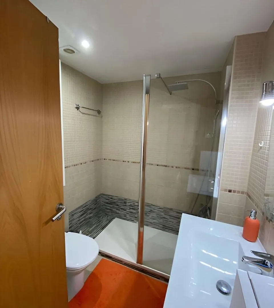 Superbe Appartement Renove, Residence Avec Piscine Roses